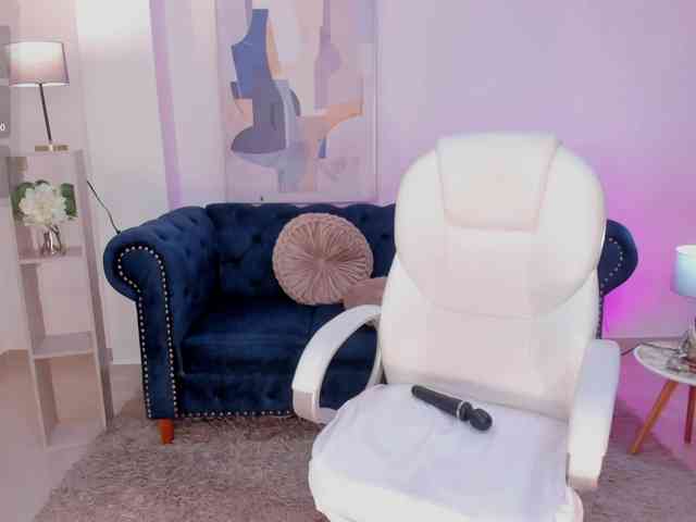 Aida-adams webcam