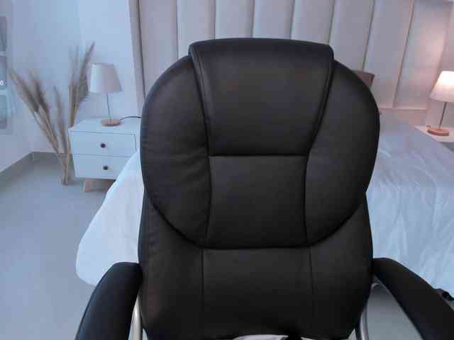 Aida-adams webcam