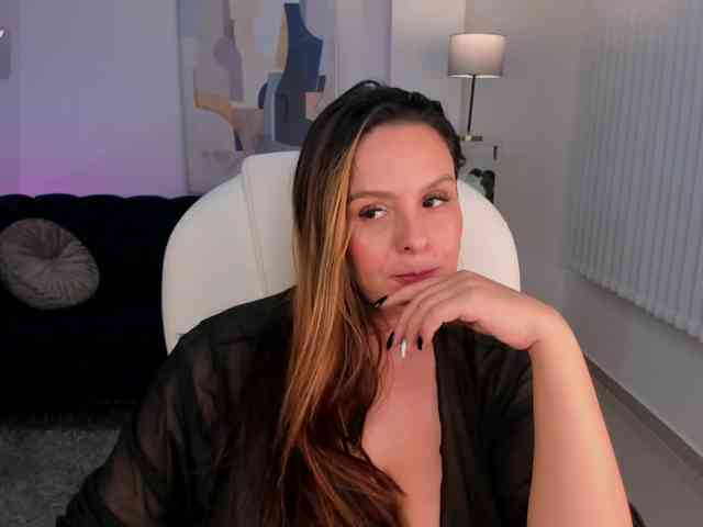 Aida-adams webcam
