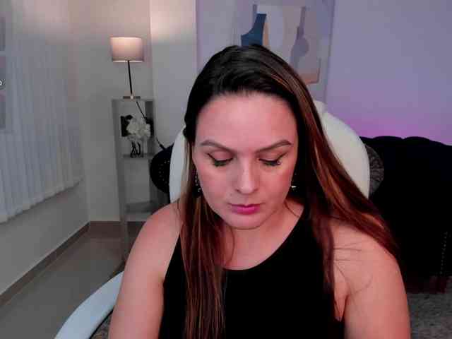 Aida-adams webcam