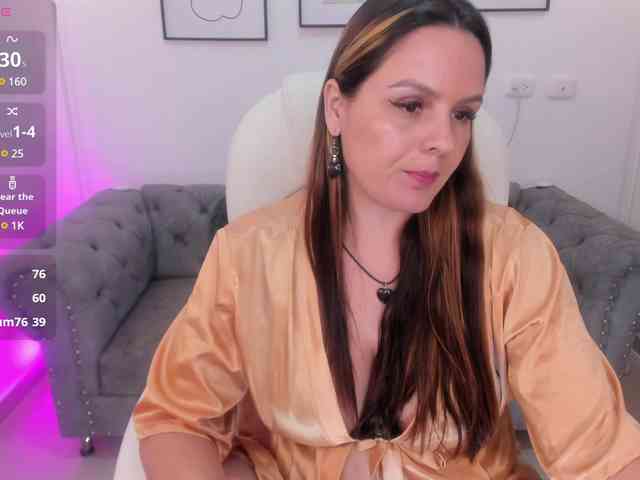 Aida-adams webcam