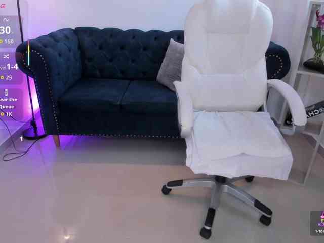 Aida-adams Live Webcam on BongaCams