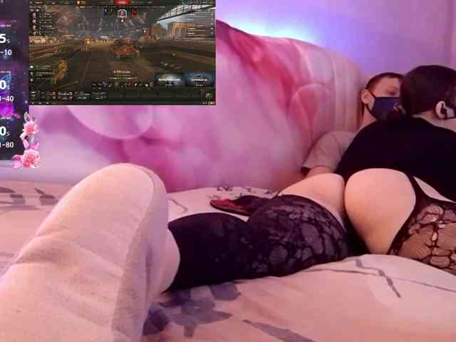 strip webcam EmberToInferno
