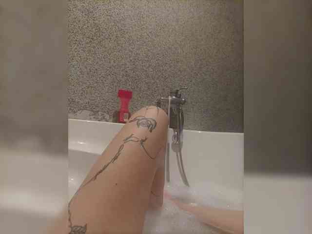 Adelajn Live Webcam on BongaCams Adelajn Live Webcam on BongaCams