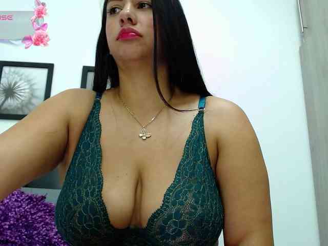 kelly-joness webcam