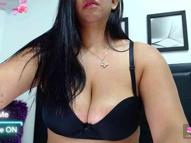 kelly-joness webcam