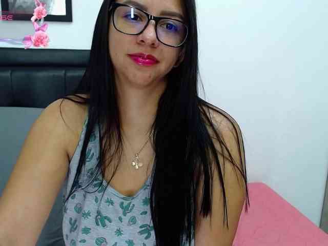 kelly-joness webcam