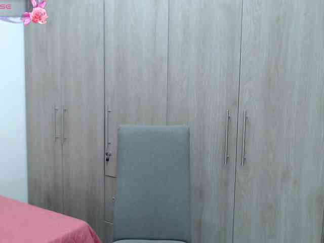 kelly-joness webcam