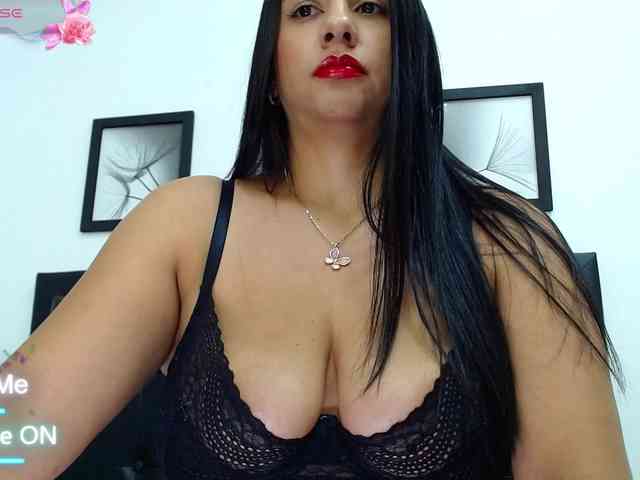 kelly-joness webcam