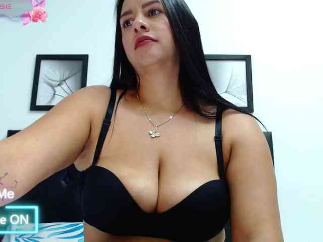 kelly-joness webcam