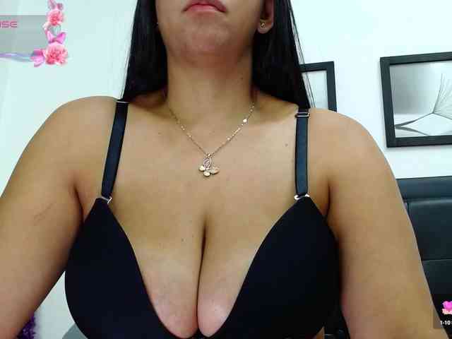 kelly-joness webcam