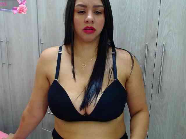 kelly-joness webcam