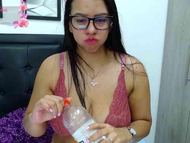kelly-joness webcam