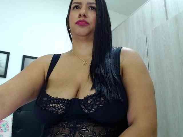 kelly-joness webcam