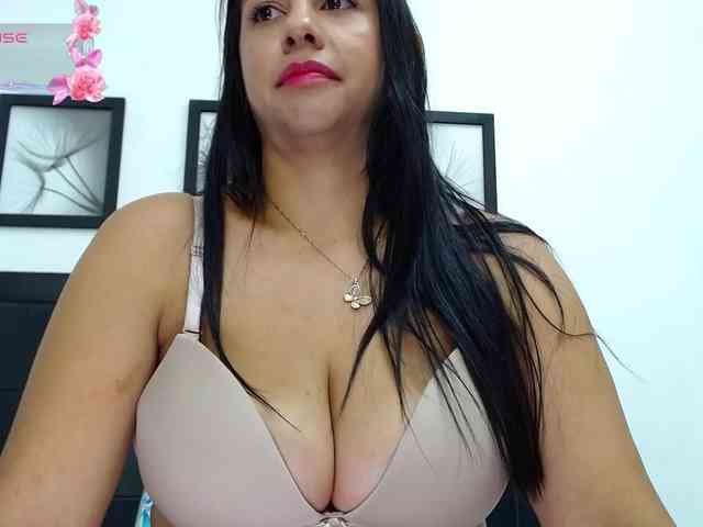 kelly-joness webcam