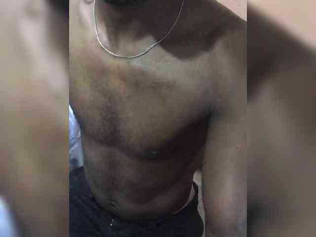 Negrosexy25 Live Webcam on BongaCams