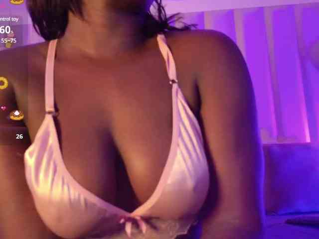 VICKYWALLES webcam