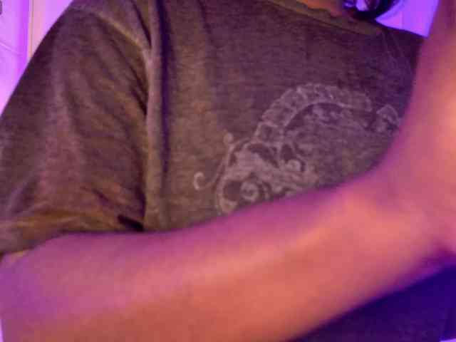 real web cam show VICKYWALLES