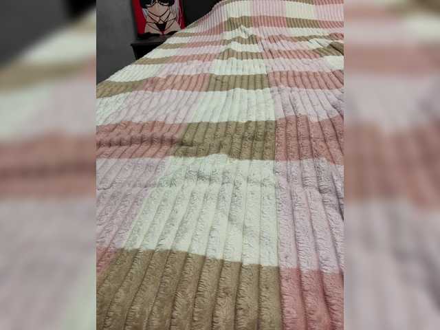 Peach--Alice's BongaCams show and profile