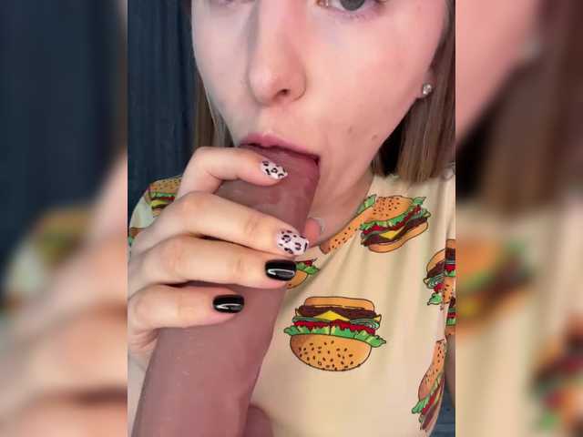 Peach--Alice's BongaCams show and profile