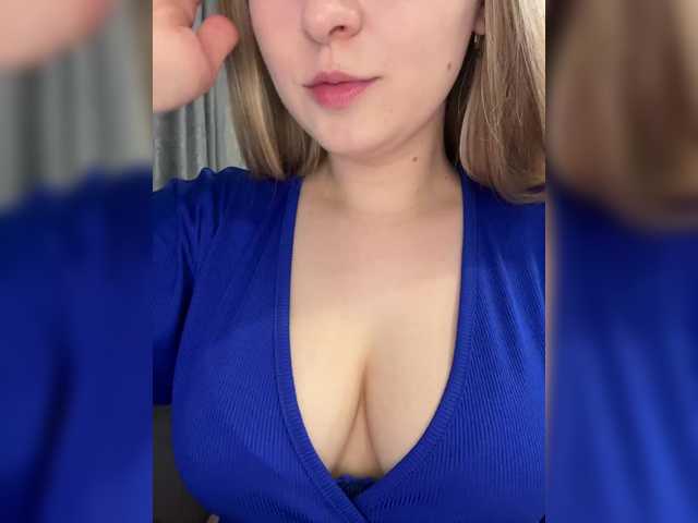 Peach--Alice from BongaCams