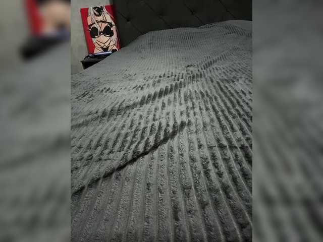 go to chat with AlinaRay