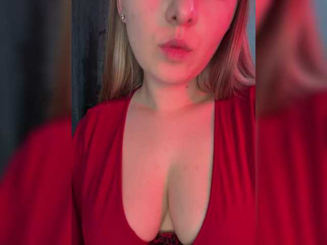 Peach--Alice live cam