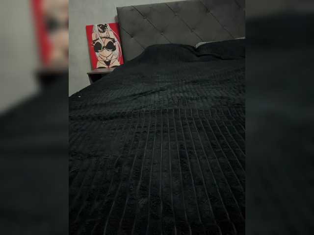 Peach--Alice's BongaCams show and profile