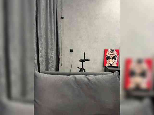 AlinaRay webcam