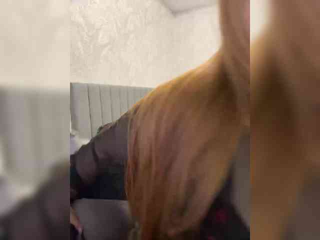 AlinaRay webcam