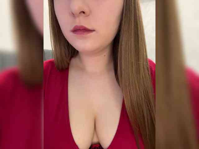 AlinaRay webcam
