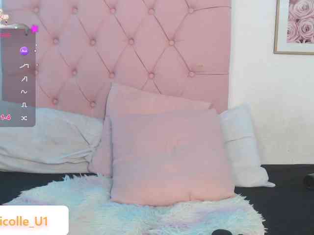 nicolle1u1 nicolle1u1