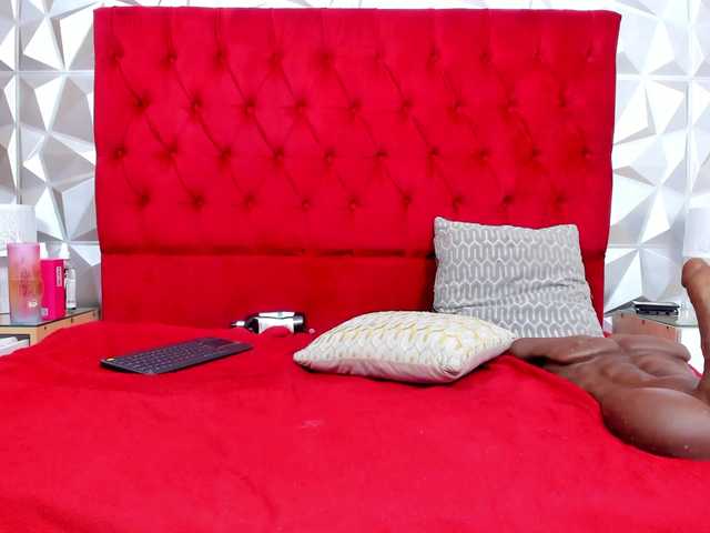 steacy-19's BongaCams show and profile