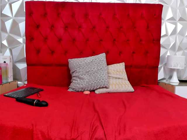 steacy-19's BongaCams show and profile