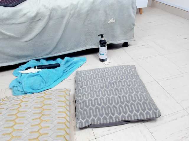 steacy-19's BongaCams show and profile