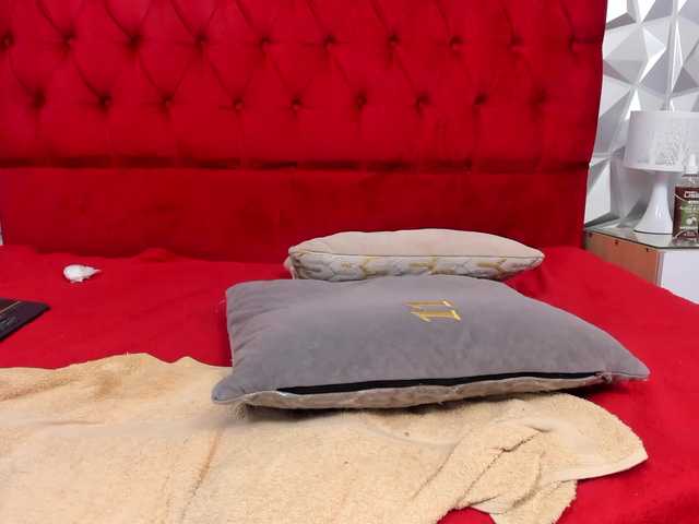 steacy-19's BongaCams show and profile