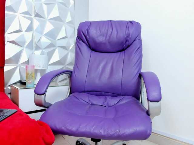 steacy-19's BongaCams show and profile