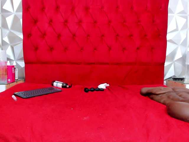 steacy-19's BongaCams show and profile