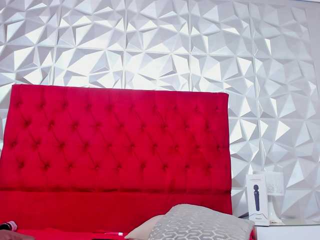 steacy-19's BongaCams show and profile