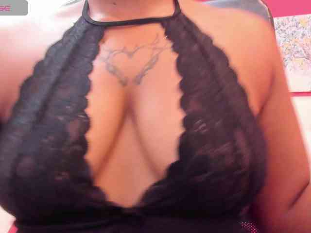 Sara-Graham webcam