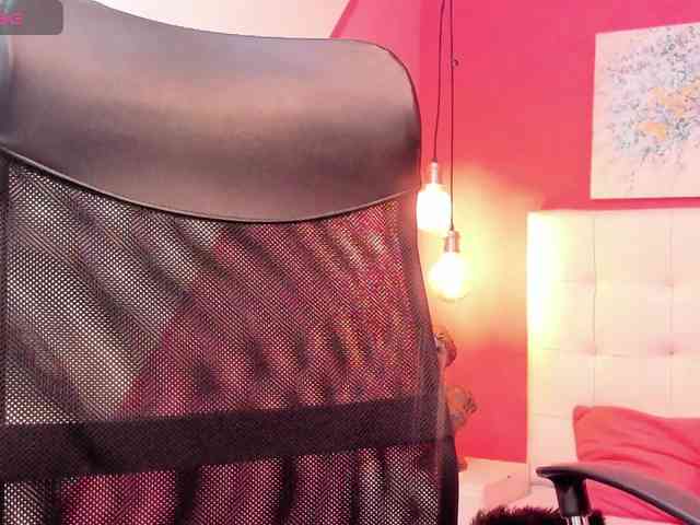 Sara-Graham webcam