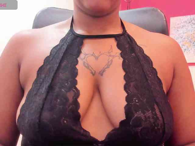 Sara-Graham webcam