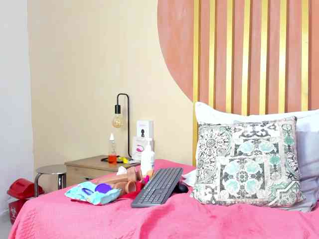 NatashaJurado webcam