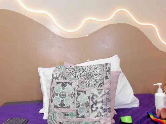 NatashaJurado webcam