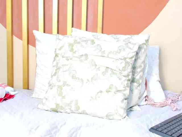 NatashaJurado webcam