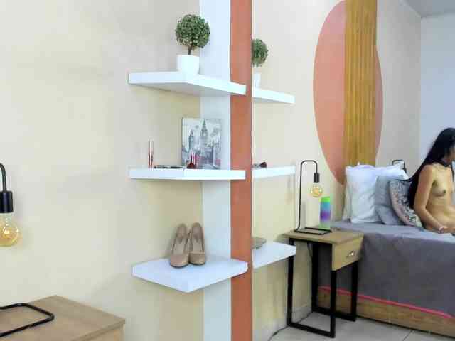 NatashaJurado webcam