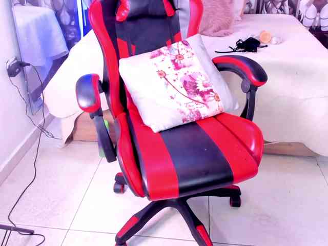 NatashaJurado NatashaJurado