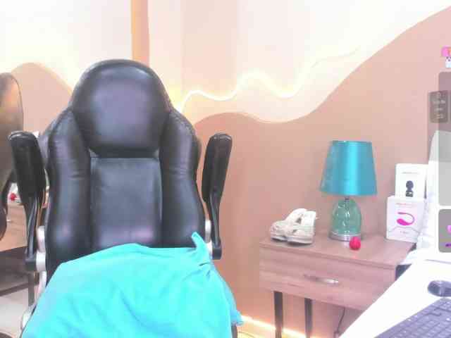 NatashaJurado webcam