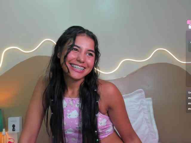 NatashaJurado webcam