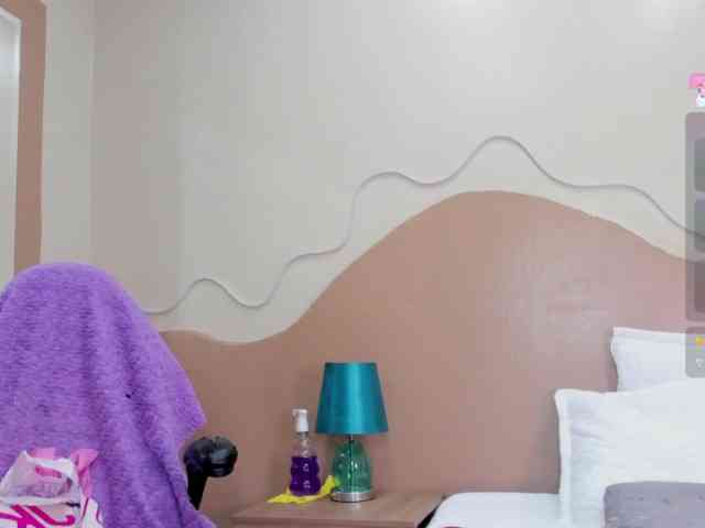 NatashaJurado webcam